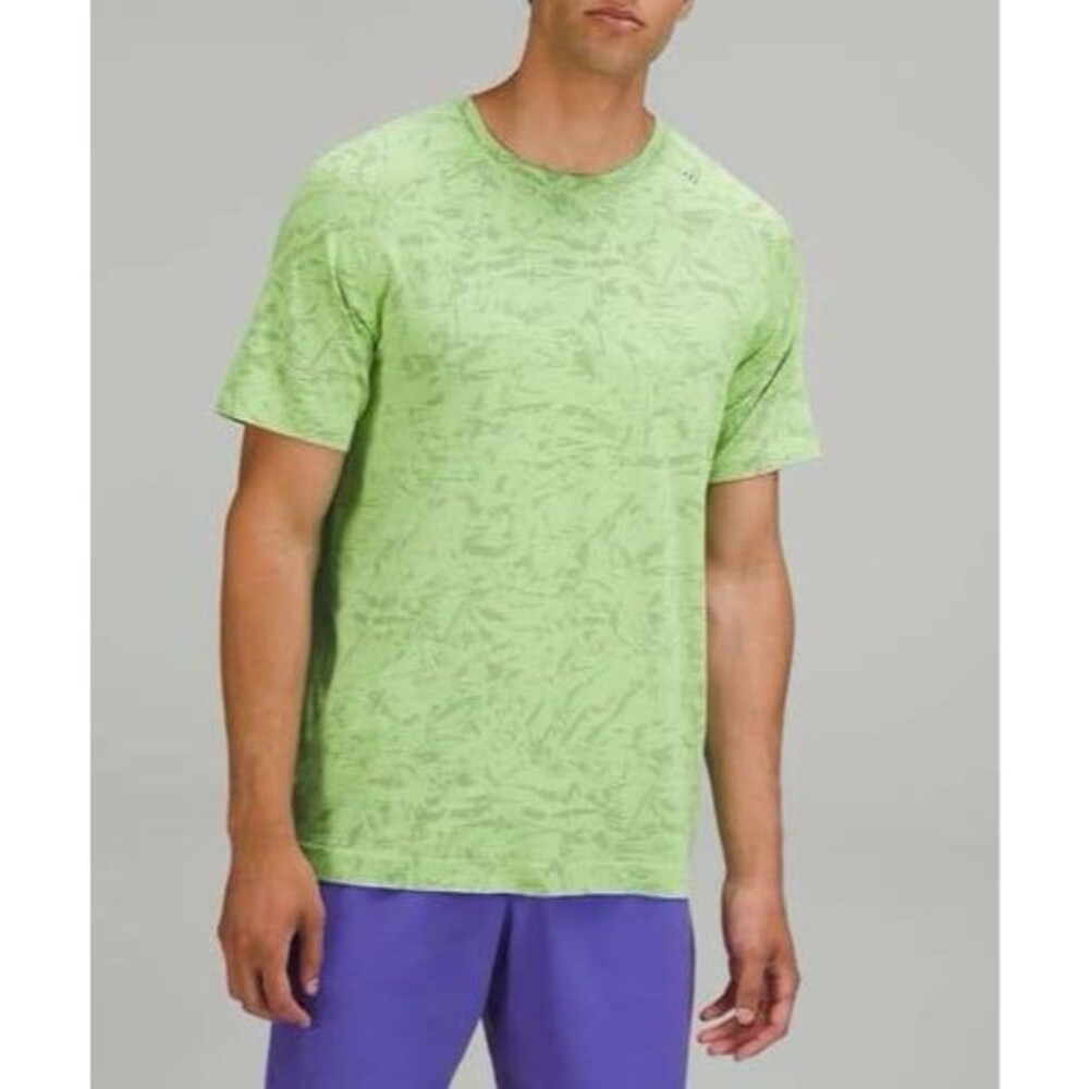 Lululemon Metal Vent Tech Short Sleeve Shirt Light Green Graphite Silver Large